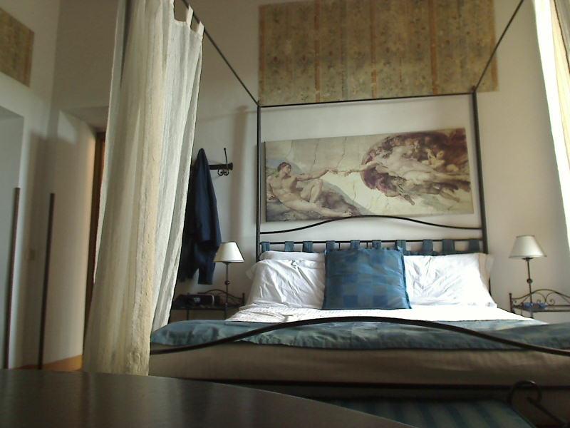 Soriano bed